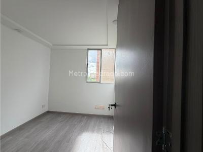 Apartamento de 3 alcobas en venta en Reserva De Mosquera Acanto 2, Mosquera, 47 m² · foto 8 de 20