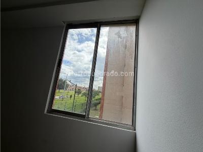 Apartamento de 3 alcobas en venta en Reserva De Mosquera Acanto 2, Mosquera, 47 m² · foto 10 de 20