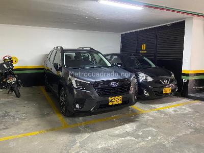 Apartamento de 3 alcobas en venta en Chico Navarra, Bogotá, 185 m² · foto 13 de 13