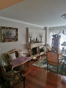 Apartamento de 4 alcobas en venta en Chico Santa Barbara, Bogotá, 230 m² · foto 13 de 20