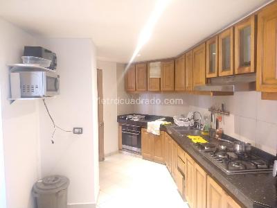 Apartamento de 3 alcobas en venta en Los Rosales Emaus, Bogotá, 191 m² · foto 6 de 16