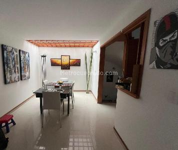 Casa de 3 alcobas en venta en Alameda, Bogotá, 129 m² · foto 2 de 14