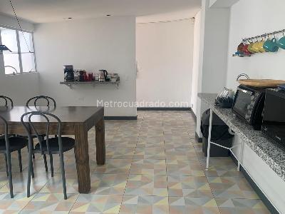 Casa de 5 alcobas en venta en San Gabriel Norte, Bogotá, 403 m² · foto 9 de 18