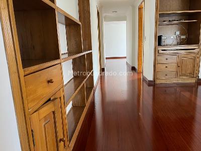 Apartamento en venta en Chico, Bogotá · foto 4 de 14