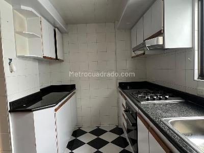 Apartamento en venta en Chico, Bogotá · foto 8 de 14