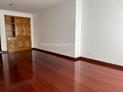 Apartamento en venta en Chico, Bogotá · foto 3 de 14