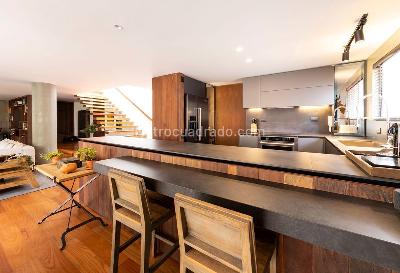 Apartamento de 2 alcobas en venta en Chico Reservado, Bogotá, 285 m² · foto 3 de 20