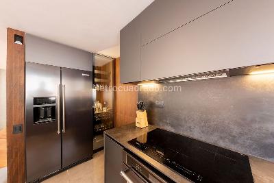 Apartamento de 2 alcobas en venta en Chico Reservado, Bogotá, 285 m² · foto 4 de 20