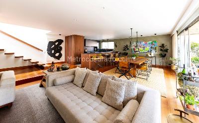 Apartamento de 2 alcobas en venta en Chico Reservado, Bogotá, 285 m² · foto 6 de 20