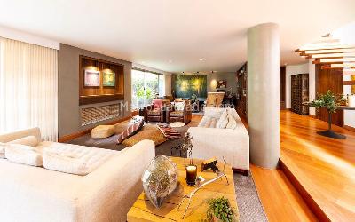 Apartamento de 2 alcobas en venta en Chico Reservado, Bogotá, 285 m² · foto 7 de 20