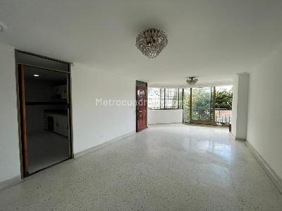 Apartamento de 3 alcobas en venta en Piedrapintada Parte Alta, Ibagué, 30 m² · foto 2 de 17
