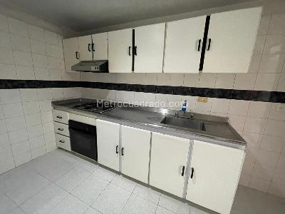 Apartamento de 3 alcobas en venta en Piedrapintada Parte Alta, Ibagué, 30 m² · foto 6 de 17
