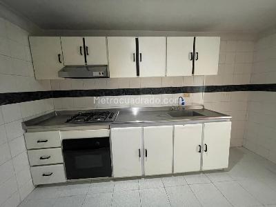 Apartamento de 3 alcobas en venta en Piedrapintada Parte Alta, Ibagué, 30 m² · foto 7 de 17