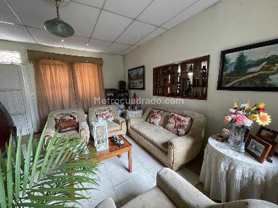 Casa de 4 alcobas en venta en Hipodromo, Ibagué, 172 m² · foto 14 de 16