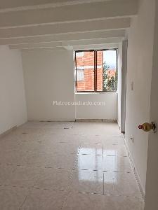 Apartamento en venta en San Cipriano, Bogotá · foto 4 de 10