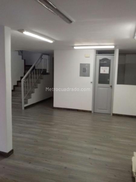 Oficina en Arriendo, QUINTA CAMACHO, Bogotá D.C. - Vista 5