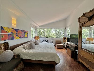 Apartamento de 3 alcobas en venta en El Poblado, Medellín, 258 m² · foto 8 de 20