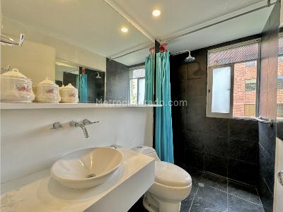 Apartamento de 3 alcobas en venta en El Poblado, Medellín, 258 m² · foto 11 de 20