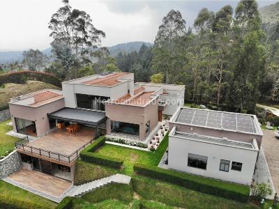 Casa de 5 alcobas en venta en Alto Del Escobero, Envigado, 960 m² · foto 5 de 20