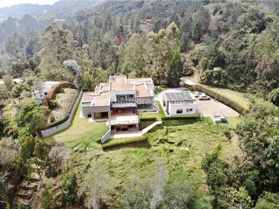 Casa de 5 alcobas en venta en Alto Del Escobero, Envigado, 960 m² · foto 7 de 20