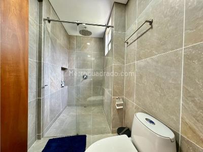 Casa de 5 alcobas en venta en Alto Del Escobero, Envigado, 960 m² · foto 20 de 20