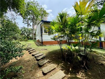 Casa de 5 alcobas en venta en El Poblado, Medellín, 239 m² · foto 7 de 12