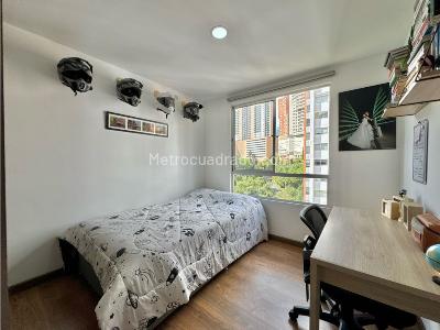 Apartamento de 2 alcobas en venta en Loma Linda, Sabaneta, 70 m² · foto 11 de 20