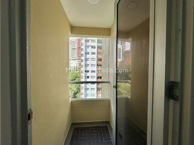 Apartamento de 2 alcobas en venta en Loma Linda, Sabaneta, 70 m² · foto 14 de 20