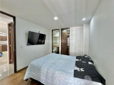 Apartamento de 2 alcobas en venta en Loma Linda, Sabaneta, 70 m² · foto 15 de 20