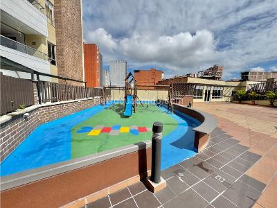 Apartamento de 2 alcobas en venta en Loma Linda, Sabaneta, 70 m² · foto 18 de 20