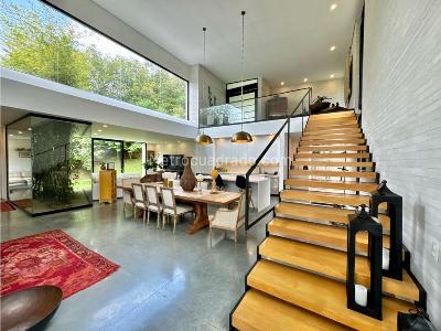Casa de 2 alcobas en venta en El Poblado, Medellín, 1800 m² · foto 15 de 20