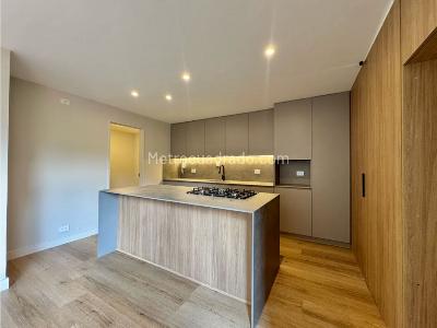 Apartamento de 3 alcobas en venta en Alejandría, Medellín, 192 m² · foto 2 de 20