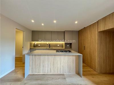 Apartamento de 3 alcobas en venta en Alejandría, Medellín, 192 m² · foto 3 de 20