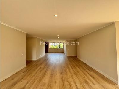 Apartamento de 3 alcobas en venta en Alejandría, Medellín, 192 m² · foto 7 de 20