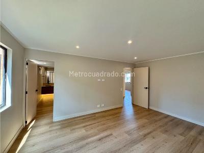 Apartamento de 3 alcobas en venta en Alejandría, Medellín, 192 m² · foto 10 de 20