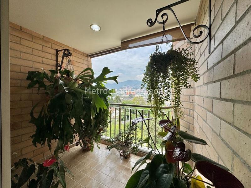 Piso – Envigado, Valle de Aburrá - Más
