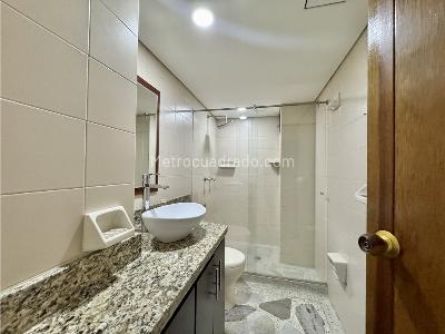 Apartamento en venta en Laureles, Medellín · foto 18 de 20