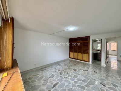 Apartamento en venta en Laureles, Medellín · foto 20 de 20