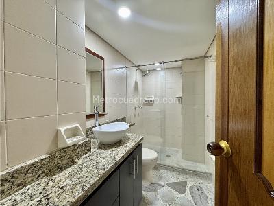 Apartamento en venta en Laureles, Medellín · foto 4 de 20