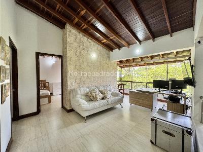 Casa de 5 alcobas en venta en El Poblado, Medellín, 1313 m² · foto 14 de 20