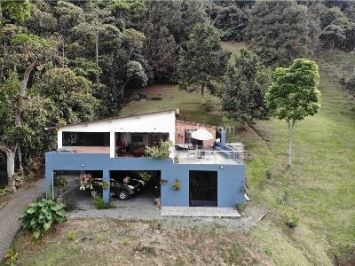 Casa de 3 alcobas en venta en La Mina, Envigado · foto 6 de 20