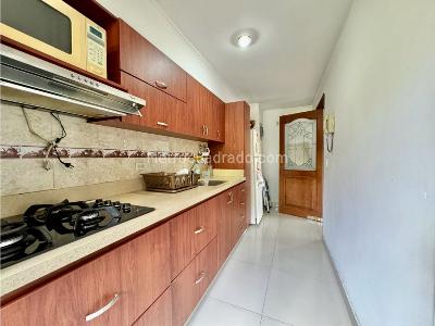 Apartamento en venta en Laureles, Medellín · foto 14 de 20