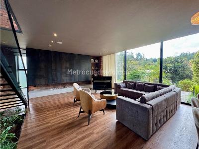 Casa de 5 alcobas en venta en Alto Del Escobero, Envigado, 1870 m² · foto 14 de 20