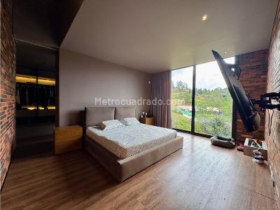 Casa de 5 alcobas en venta en Alto Del Escobero, Envigado, 1870 m² · foto 16 de 20