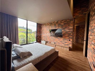 Casa de 5 alcobas en venta en Alto Del Escobero, Envigado, 1870 m² · foto 17 de 20