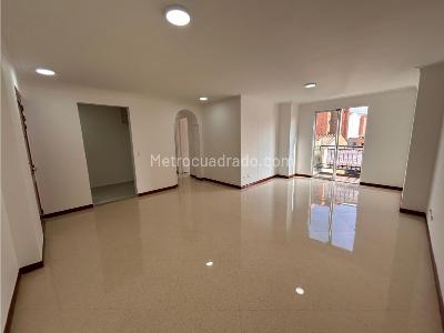 Apartamento en Arriendo, Laureles, Medellín