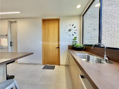Apartamento de 3 alcobas en venta en El Poblado, Medellín, 238 m² · foto 9 de 20