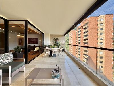 Apartamento de 3 alcobas en venta en El Poblado, Medellín, 238 m² · foto 14 de 20