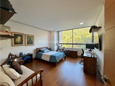 Apartamento en venta en El Poblado, Medellín · foto 18 de 20