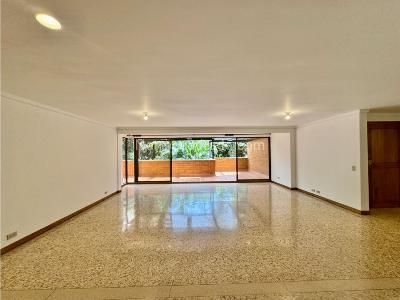 Apartamento de 3 alcobas en venta en El Poblado, Medellín, 320 m² · foto 14 de 20